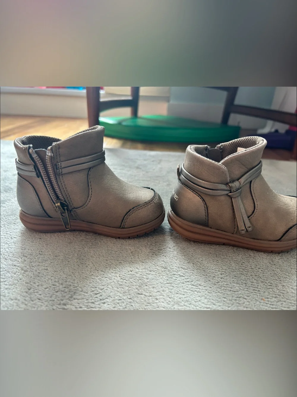 Stride Rite 360 Shania Boot Taupe Toddler Size 5 Zip Ankle Bootie